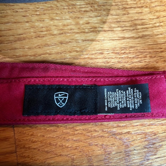 Nike Golf Burgundy Visor 100% Cotton OSFA - Picture 5 of 5